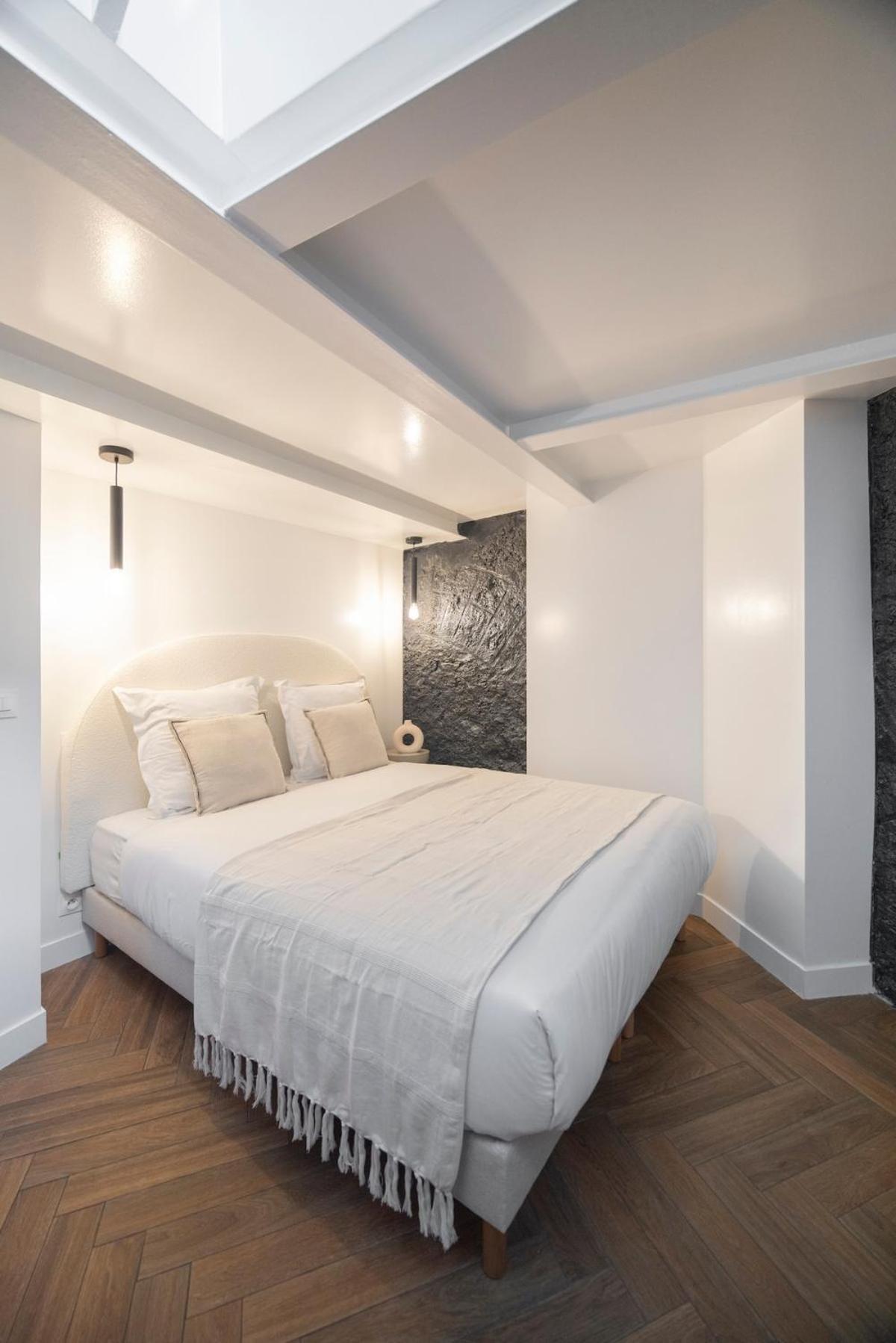 Modern In Nation Apartment